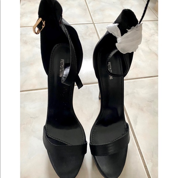 single strap platform heels - Picture 2 of 2